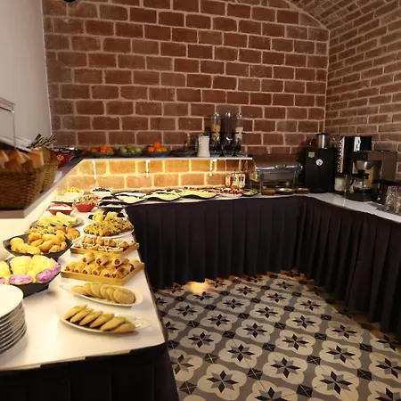 ホテル Royal Tophane 3*