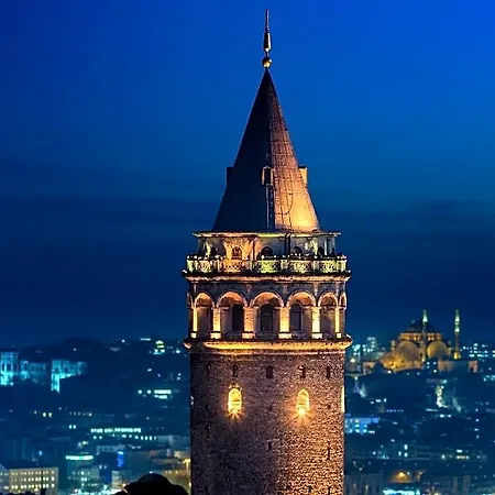 Royal Tophane 3*