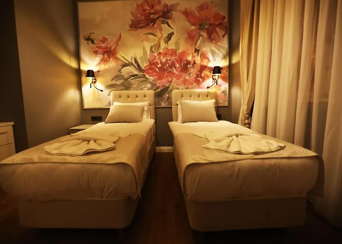 Royal Tophane Отель