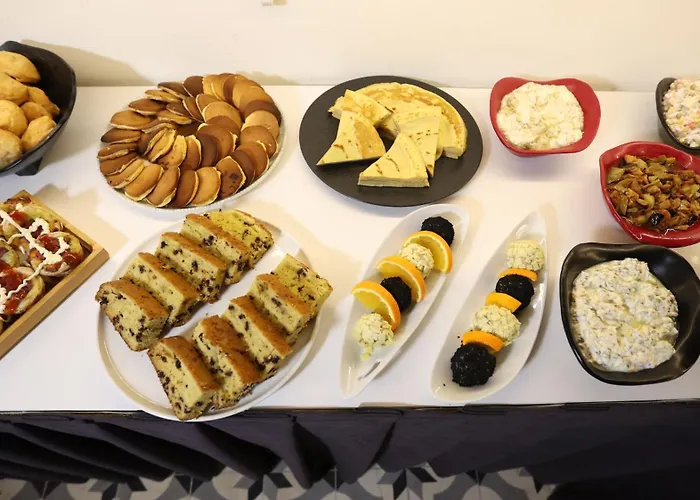 Royal Tophane Отель