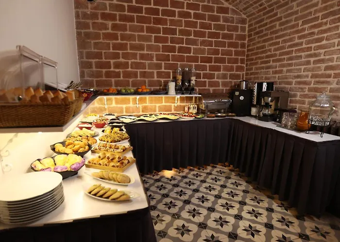 Отель Royal Tophane 3*