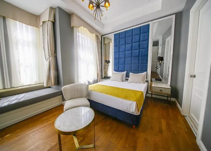 Royal Tophane Отель Стамбул