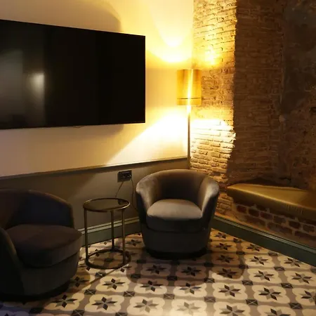 Royal Tophane 3*