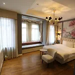 Royal Tophane 3*