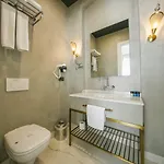 Royal Tophane Hotel 3*